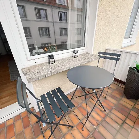 Appartement Mit Grossem Balkon In Nordstadt Hanovre
