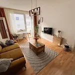 Mit Grossem Balkon In Nordstadt アパート *